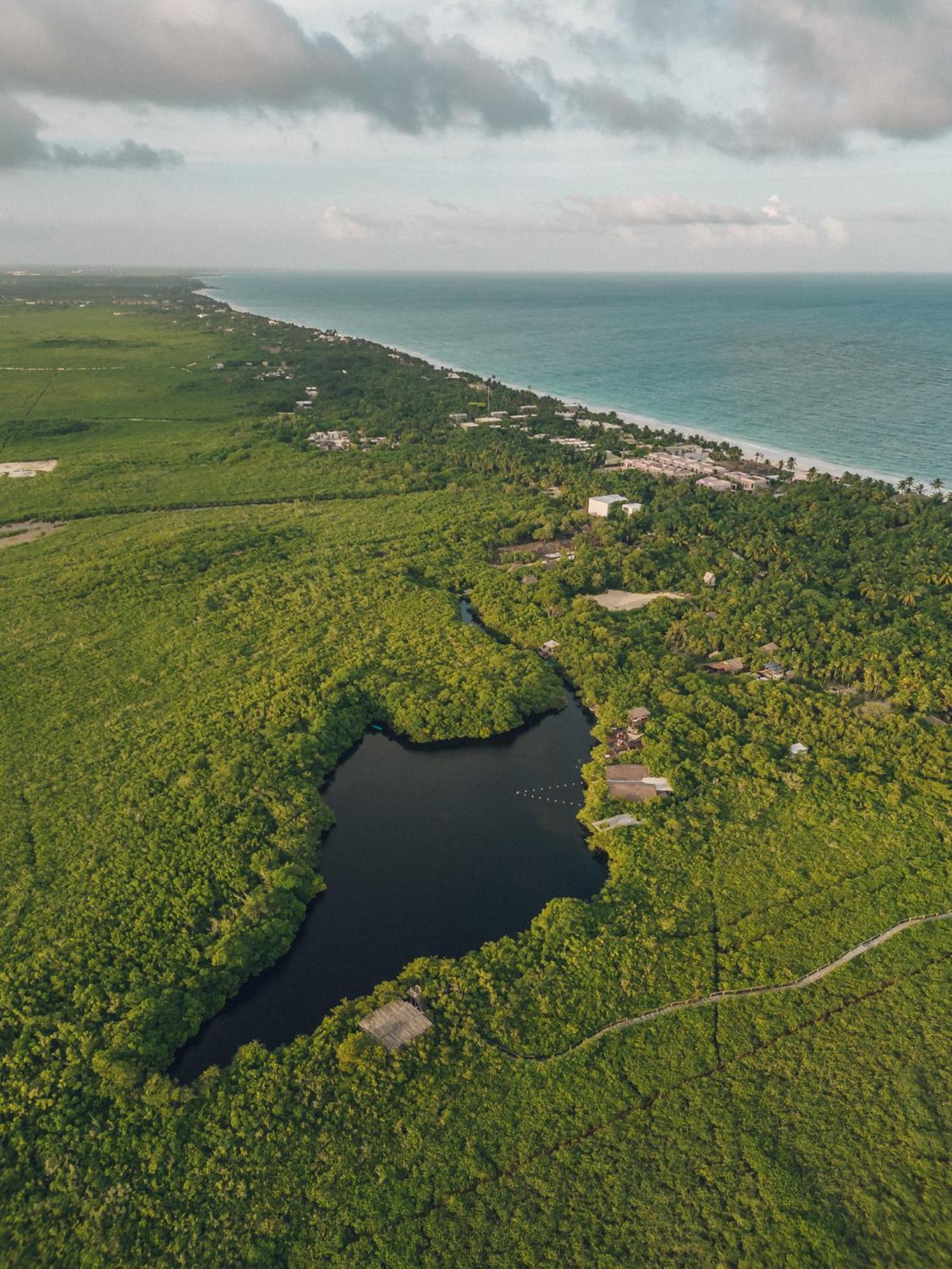 Uman Glamping & Cenote Tulum Hotel Buitenkant foto
